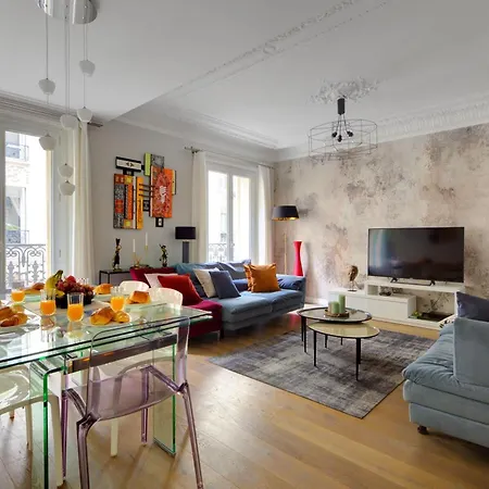 Arc De Triomphe & Theatre Marigny - 3br - Cityapartmentstay *