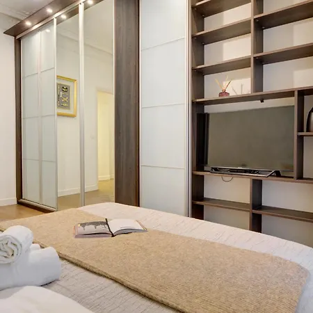 Bnbnova - 3br - Arc De Triomphe & Theatre Marigny شقة *