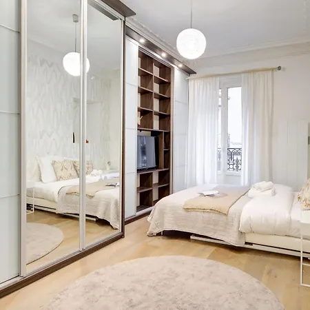 Bnbnova - 3br - Arc De Triomphe & Theatre Marigny *