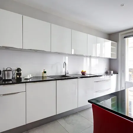 شقة Bnbnova - 3br - Arc De Triomphe & Theatre Marigny باريس