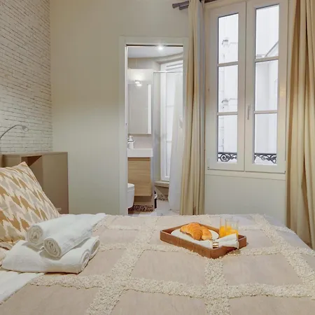 Bnbnova - 3br - Arc De Triomphe & Theatre Marigny * باريس